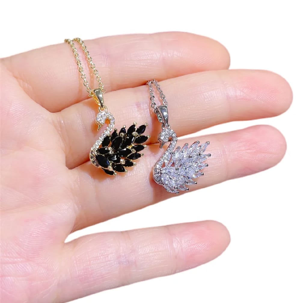 Elegant Crystal Swan Pendant Necklace for Women – Stainless Steel