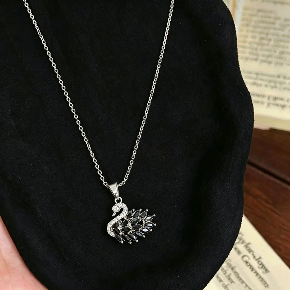 Elegant Crystal Swan Pendant Necklace for Women – Stainless Steel