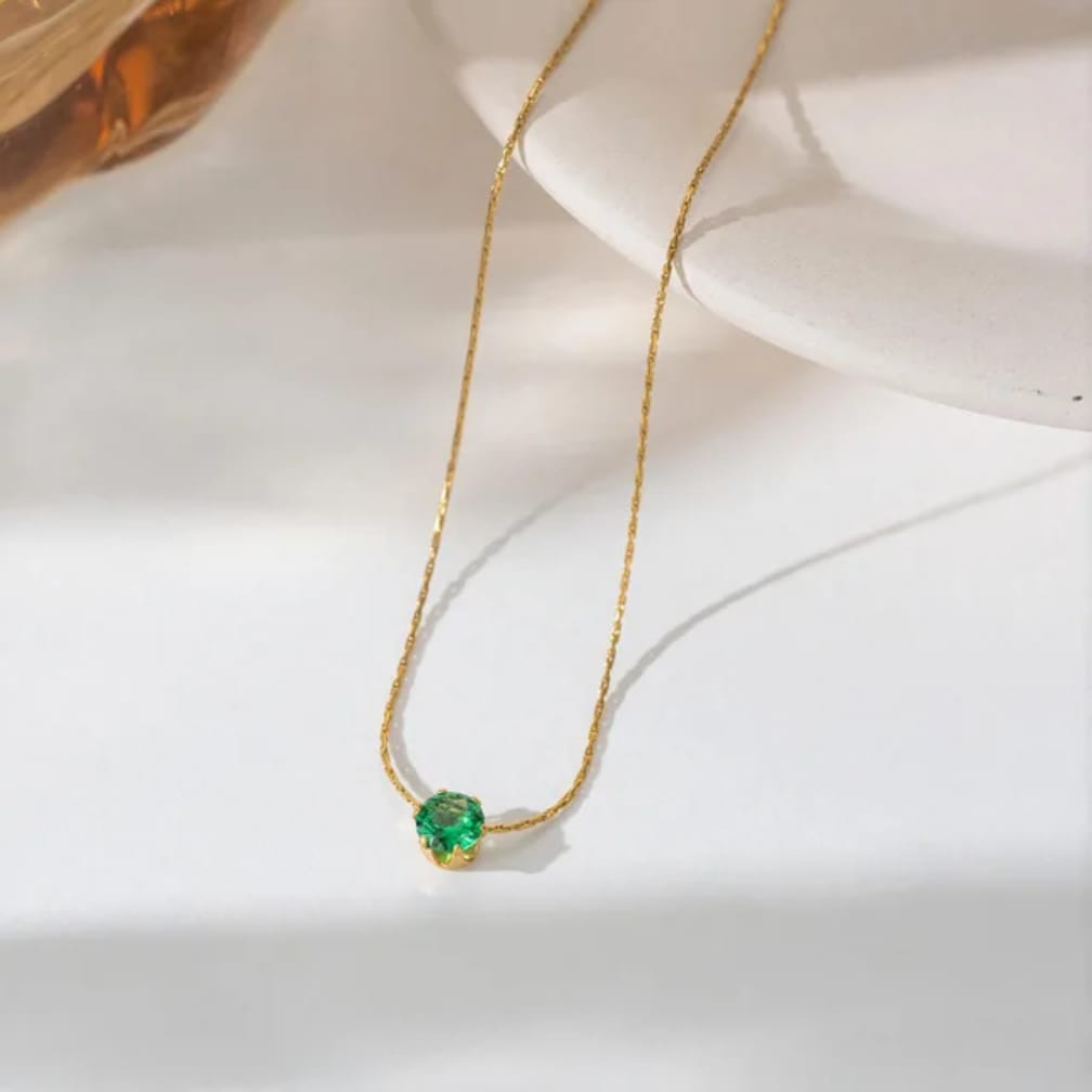Minimalist Crystal Solitaire Necklace for Women – Gold Plated Stainless Steel